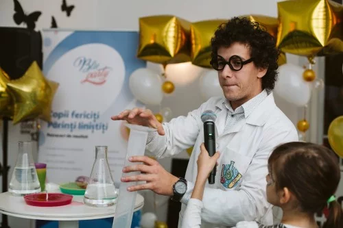 activitate happy chemistry pentru banchet