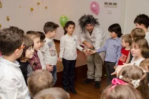 activitate happy science pentru banchet